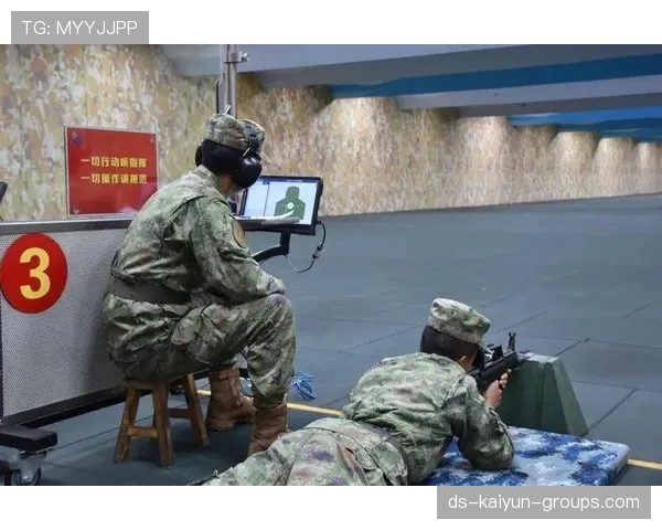 俄军不手软！新兵营一夜被平，俄军新兵打靶